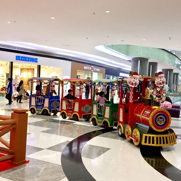  santa's hohoho magical playland event in lippo mall puri st. moritz