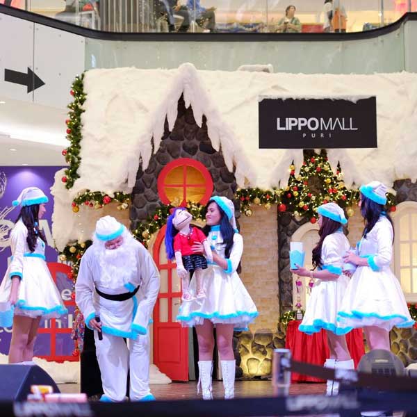  santa's hohoho magical playland event in lippo mall puri st. moritz