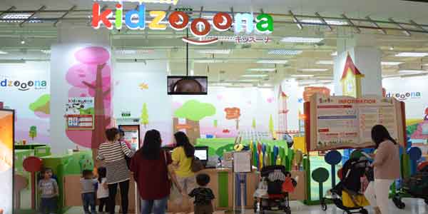 Kidzoona shop front in lippo mall puri st. moritz