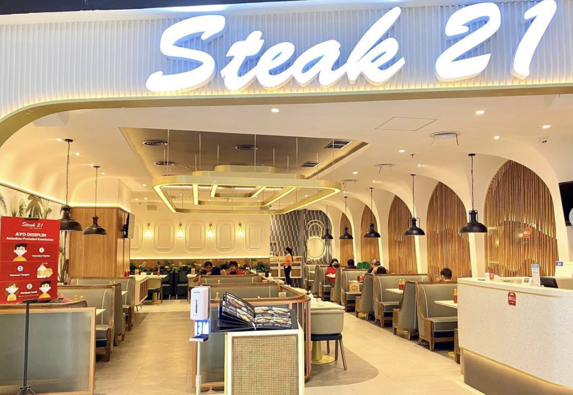 Steak 21 shop front in lippo mall puri st. moritz