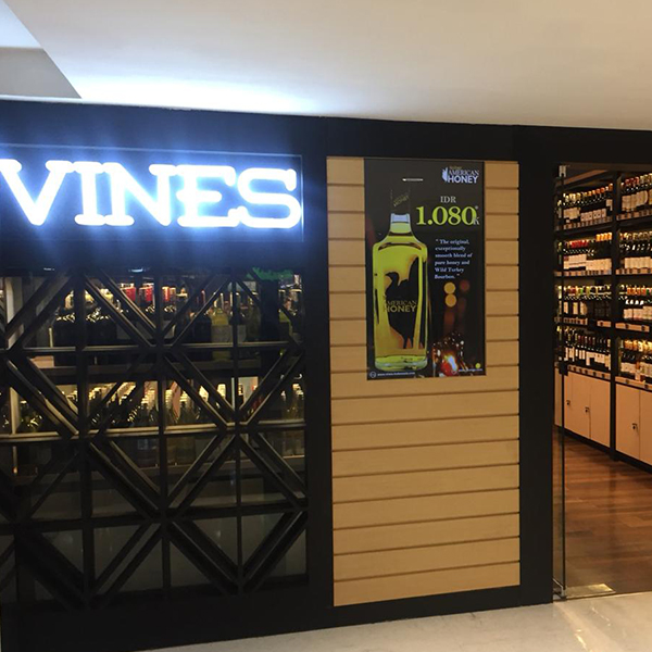 Vines shop front in lippo mall puri st. moritz