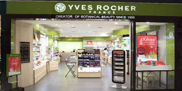 Yves Rocher shop front in lippo mall puri st. moritz