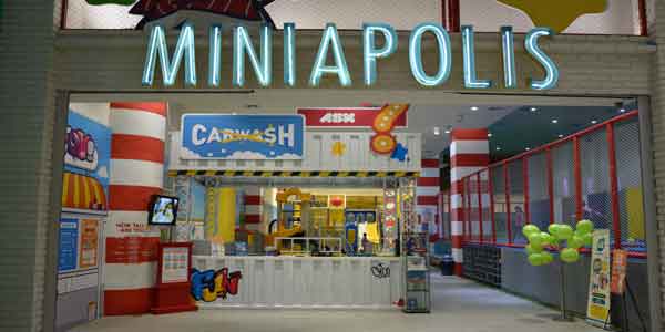 Miniapolis shop front in lippo mall puri st. moritz